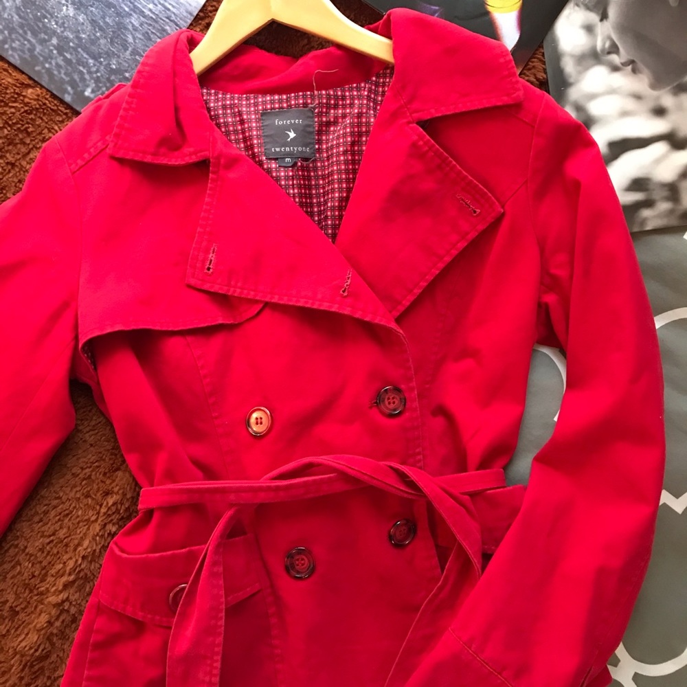Red tailored jacket - Picture 5 of 6